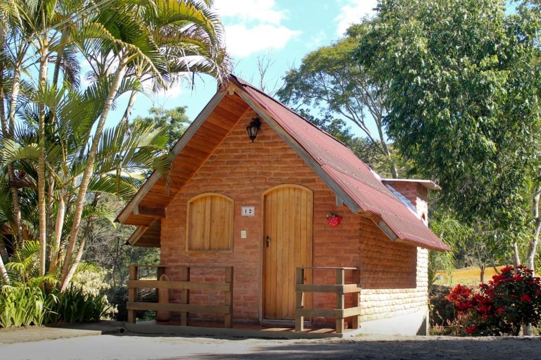 Pousada Lago Das Pedras Juiz de Fora Exterior foto